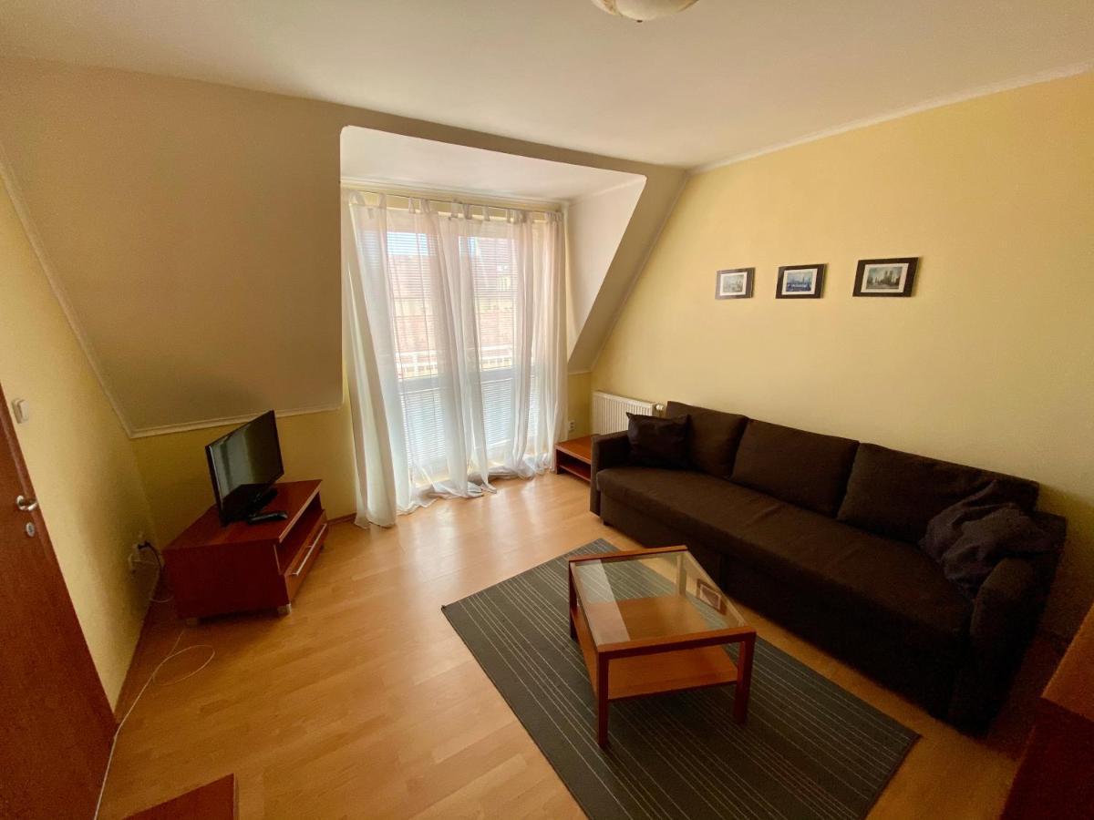 Penzion Le Monde Hotel Bardejov Bagian luar foto