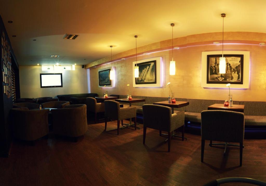 Penzion Le Monde Hotel Bardejov Bagian luar foto